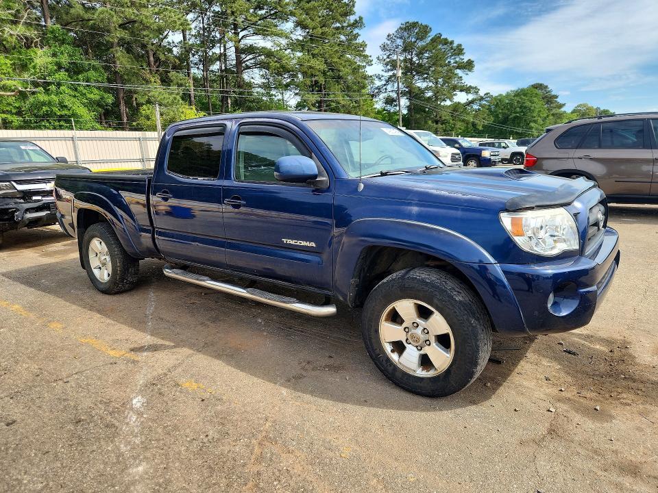 2005 Toyota Tacoma Double Cab Prerunner Long BED
