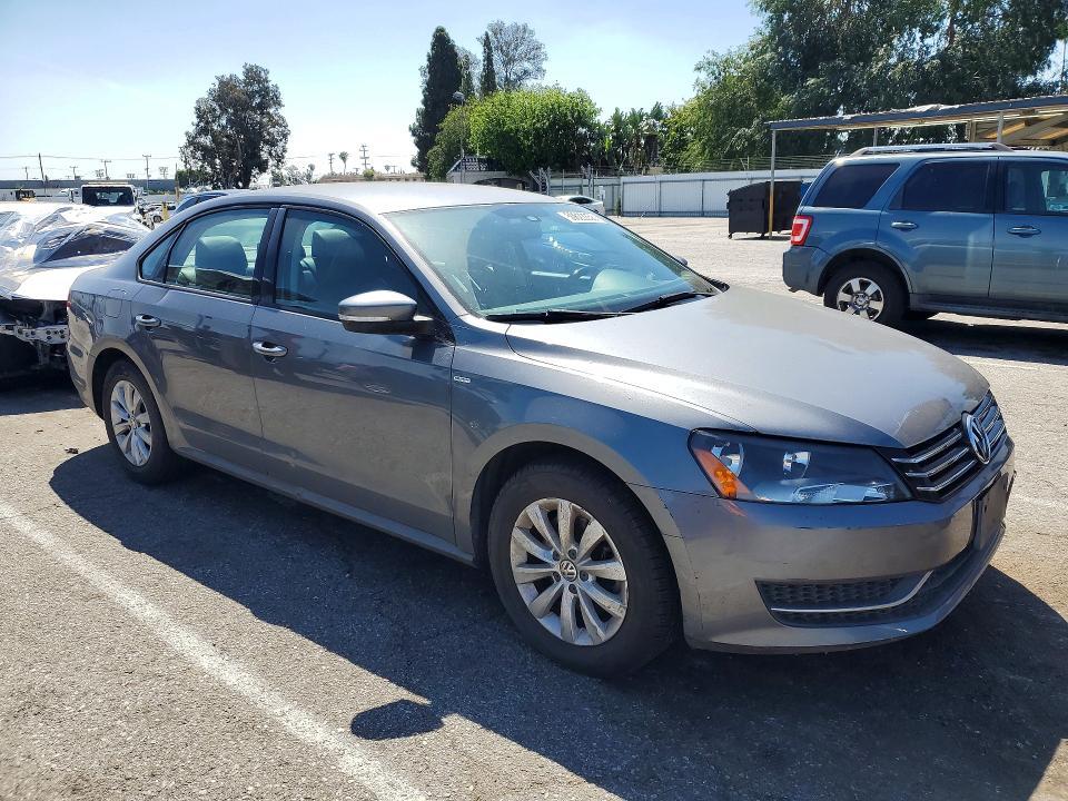 2014 Volkswagen Passat s