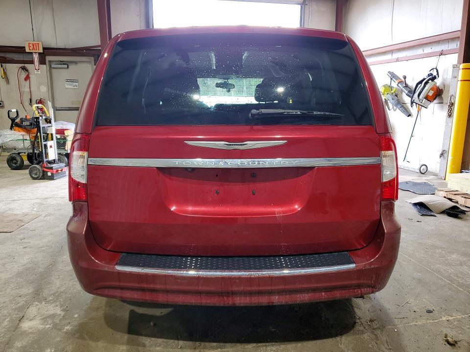 2013 Chrysler Town & Country Touring