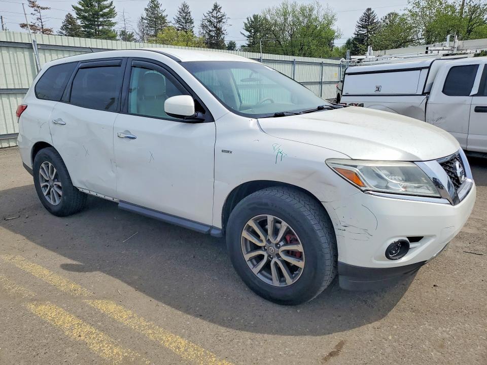 2013 Nissan Pathfinder s