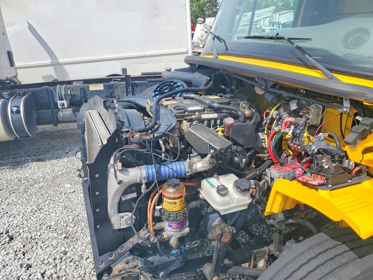2018 Freigliner 2018 Freightliner Business Class M2 BOX Truck
