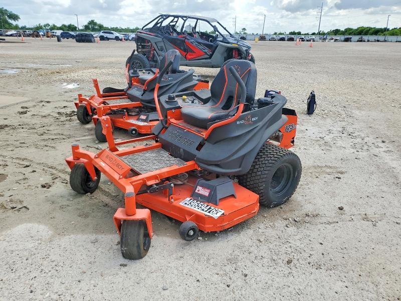 2022 Bad Boy ZT Avenger Lawn Mover