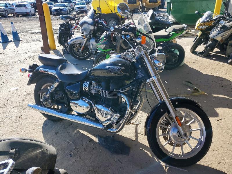 2010 Triumph America