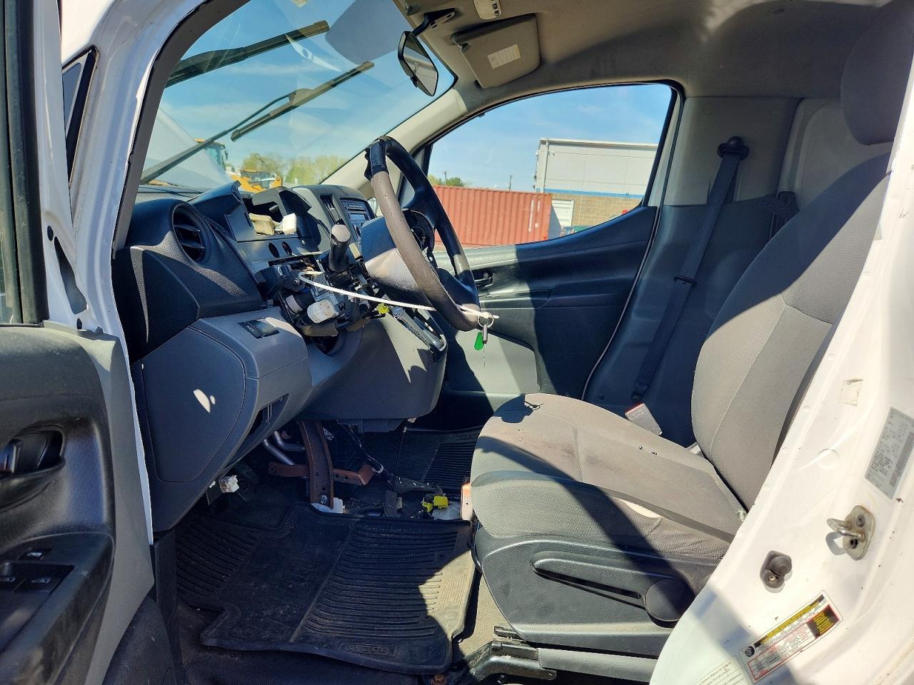 2015 Nissan NV200 S