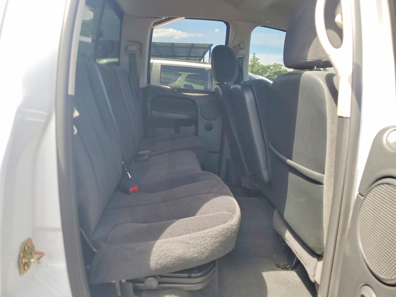 2003 Dodge RAM 1500 ST