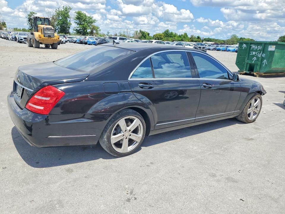 2013 Mercedes-Benz S 550
