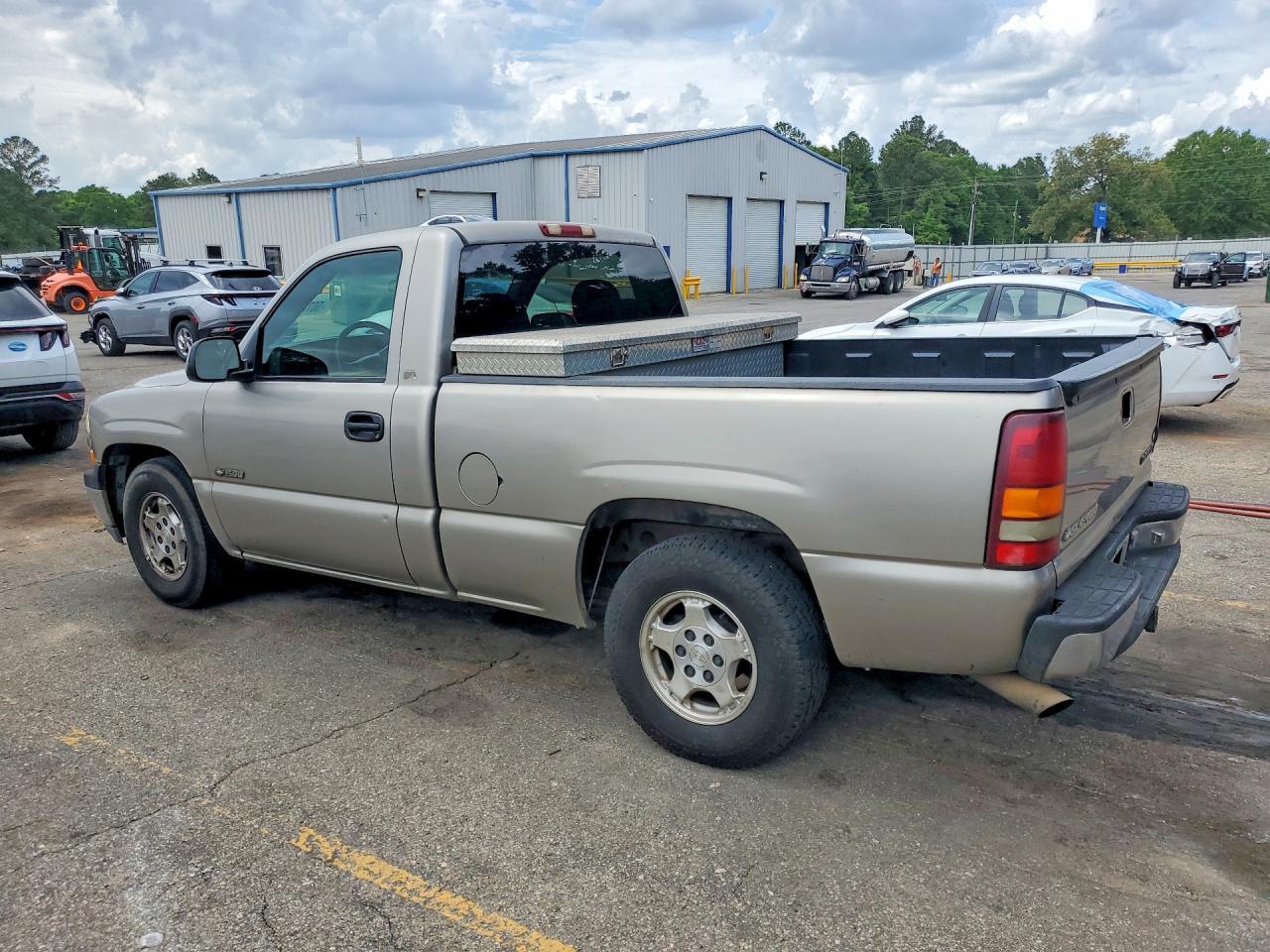 2000 Chevrolet Silverado C1500