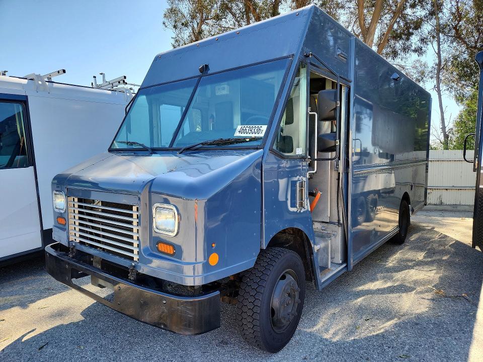 2021 Freightliner MT45G Chassis Delivery Truck