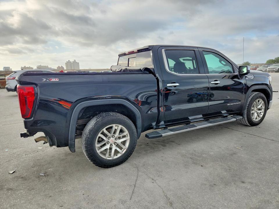 2021 GMC Sierra K1500 SLT