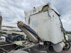 2005 Freightliner Columbia 120 Semi Truck