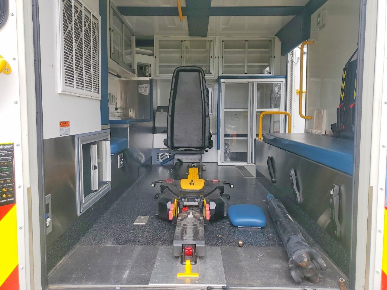 2023 International CV515