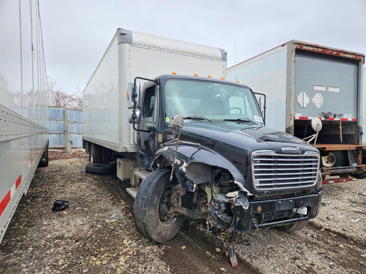 2022 Freigliner 2022 Freightliner Business Class M2 BOX Truck