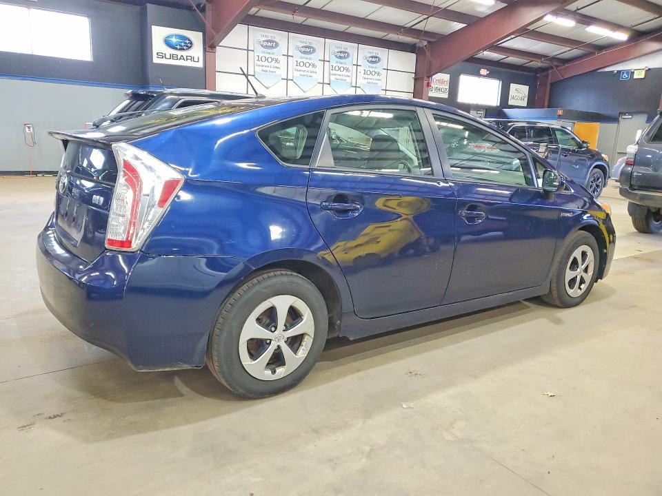 2015 Toyota Prius two