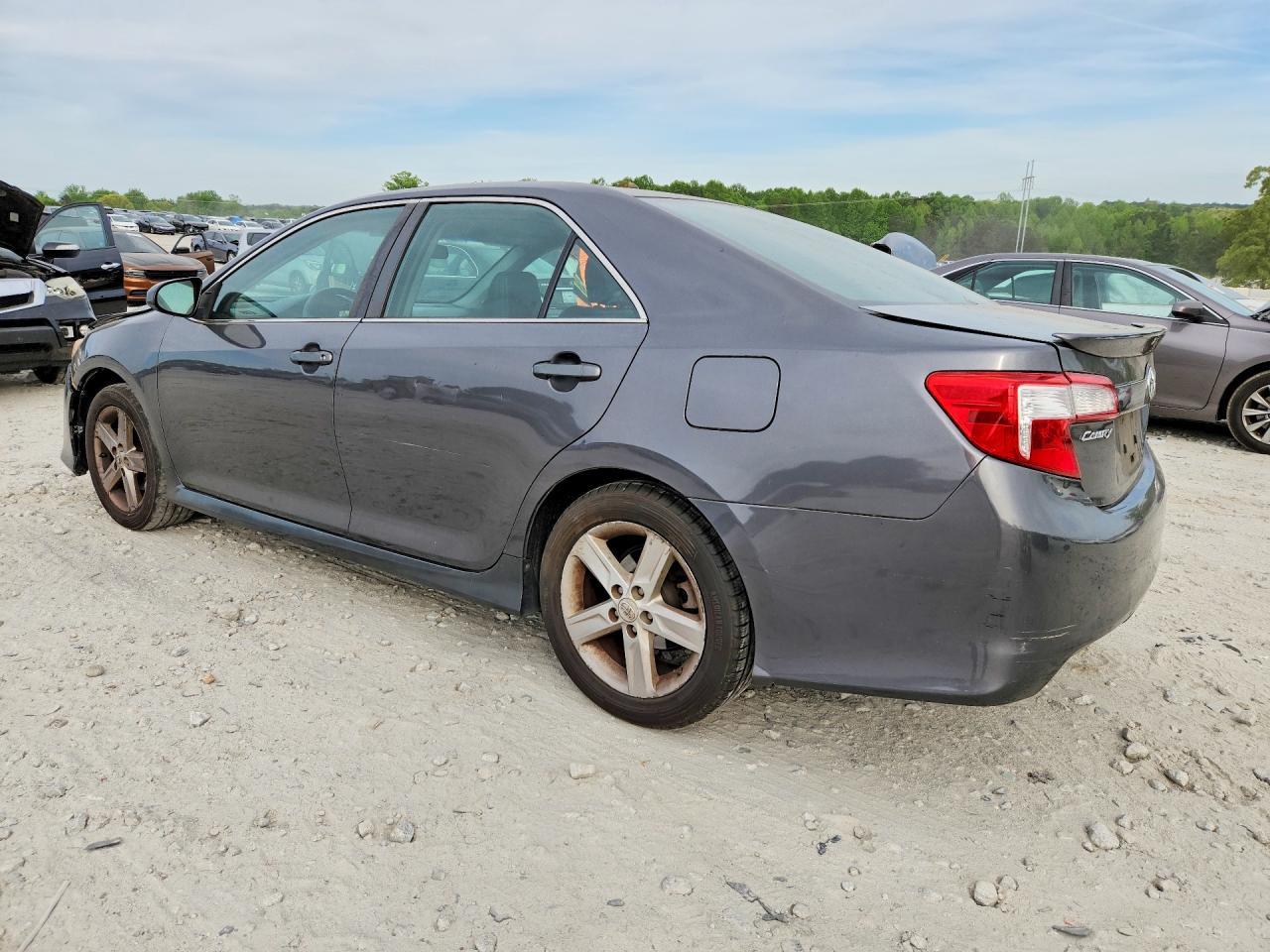 2012 Toyota Camry se