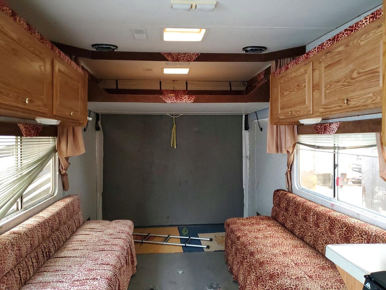 2003 Weekerrior Toyhauler