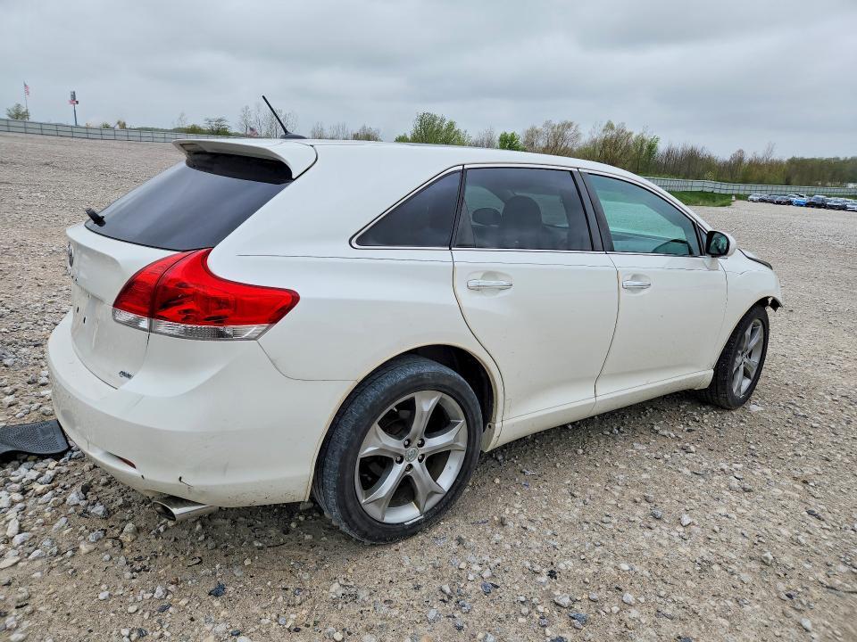 2010 Toyota Venza awd V6