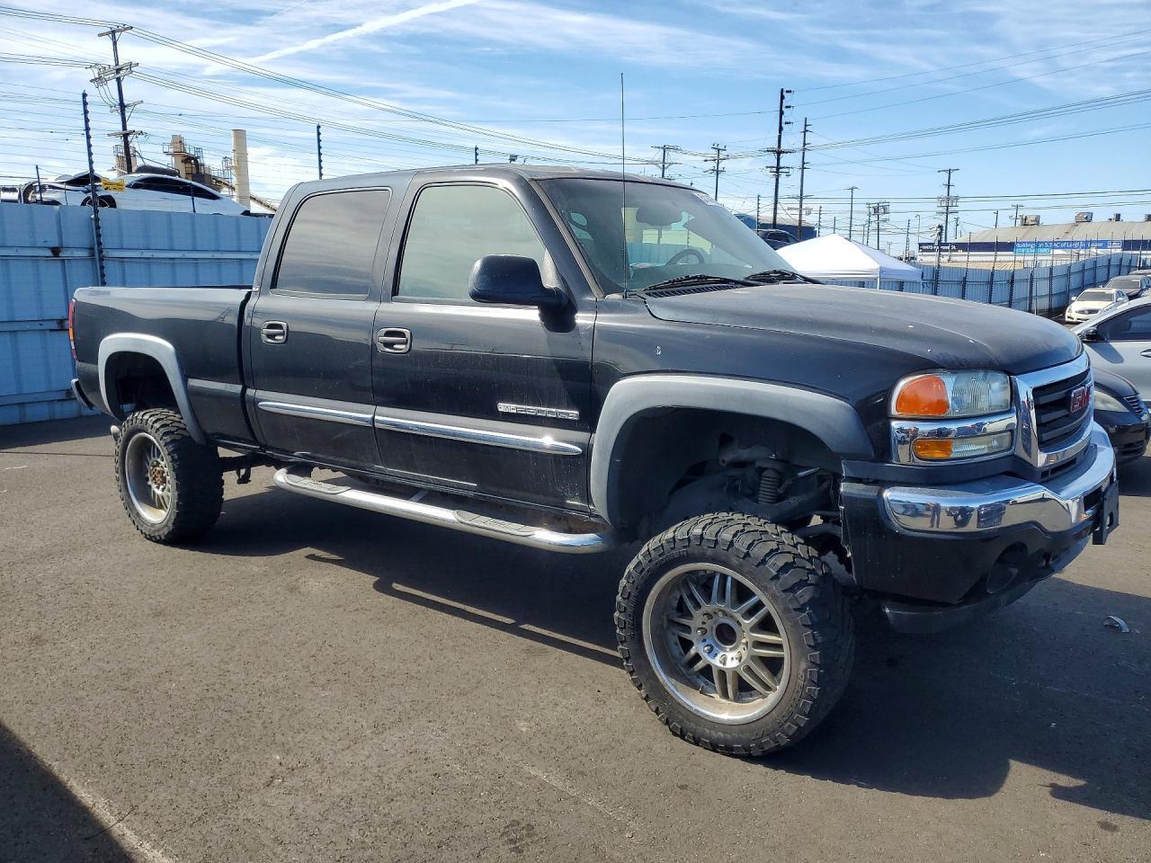 2004 GMC Sierra C2500 Heavy Duty