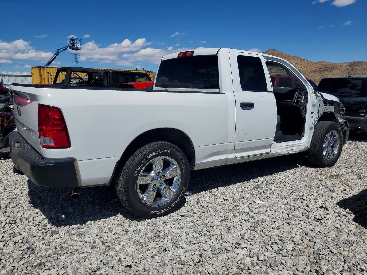 2018 Dodge RAM 1500 ST