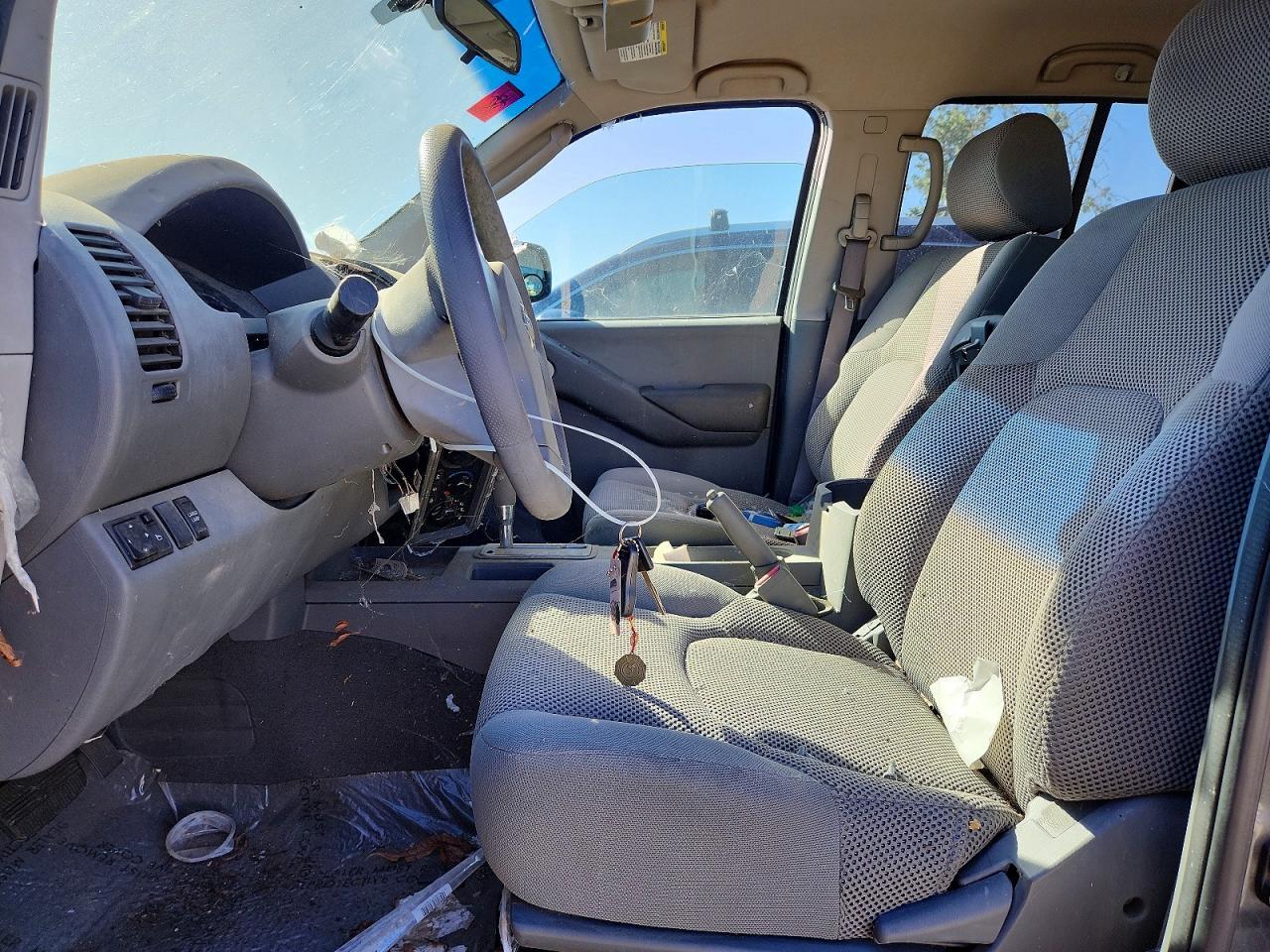 2006 Nissan Frontier SE