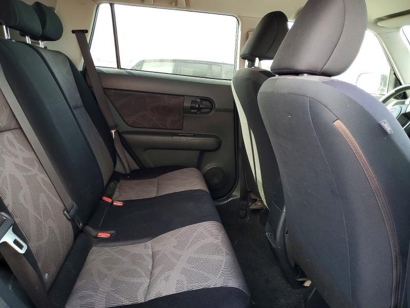 2013 Scion Xb Base