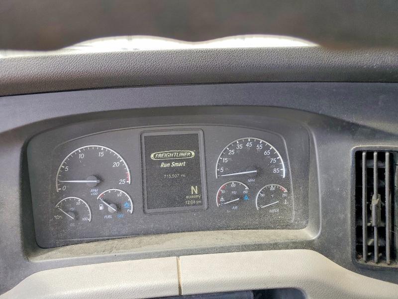 2022 Freigliner Cascadia 126