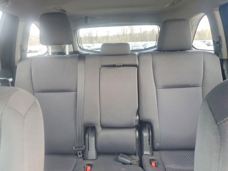 2016 Toyota Highlander le