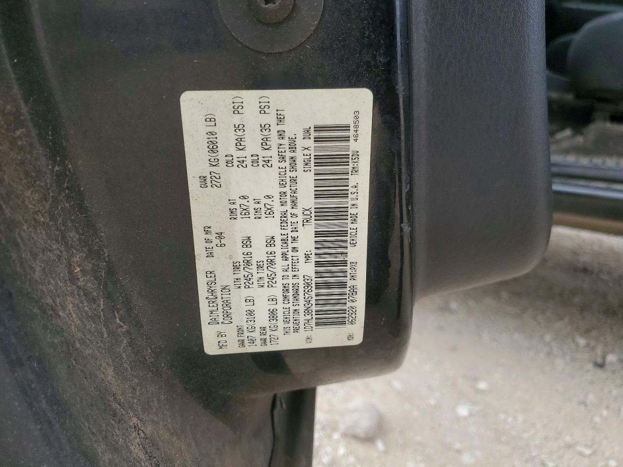 2004 Dodge Dakota Quad Sport