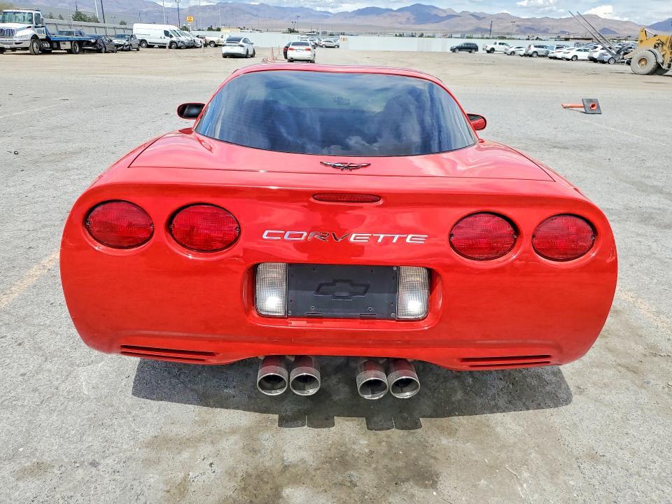 2004 Chevrolet Corvette
