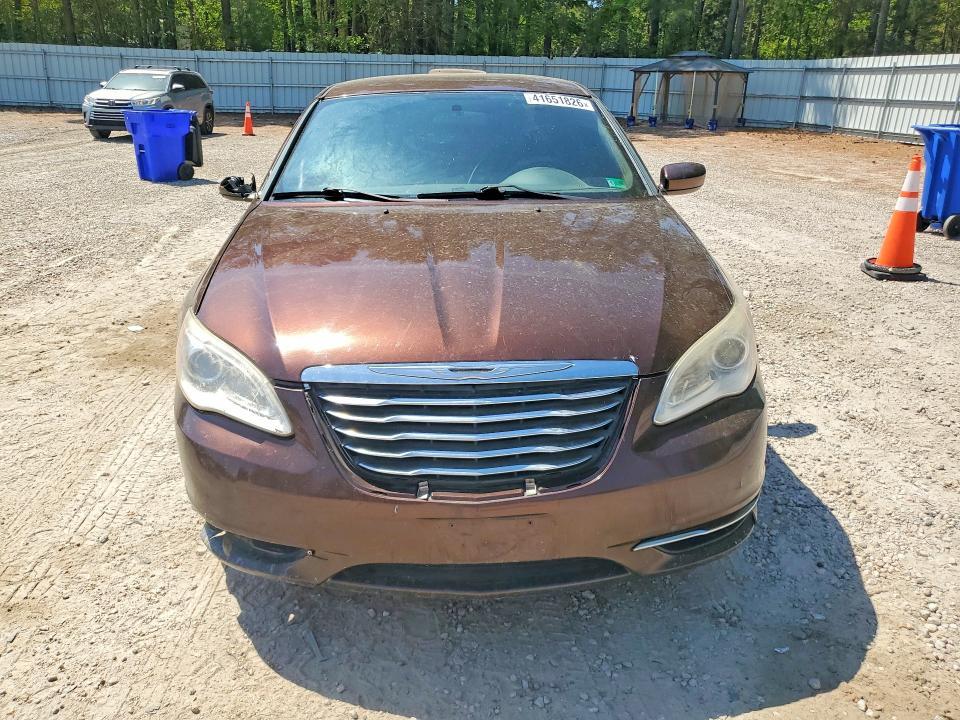 2012 Chrysler 200 lx