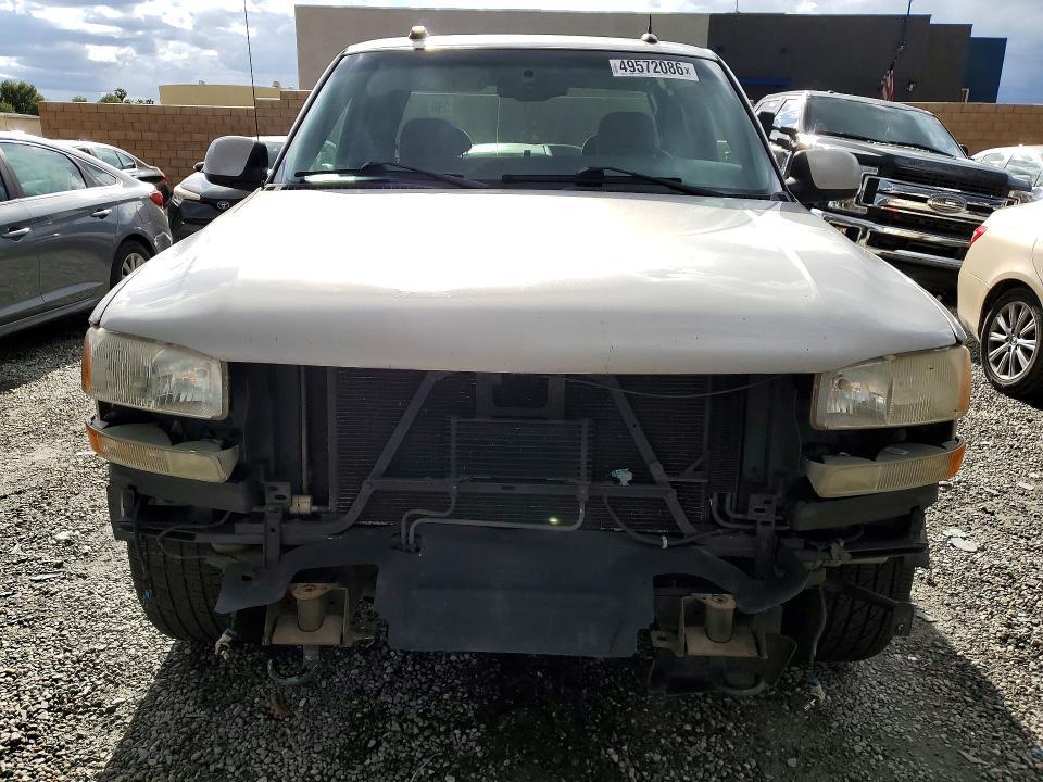 2005 GMC New Sierra C1500