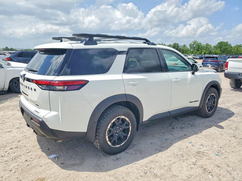 2025 Nissan Pathfinder Rock Creek