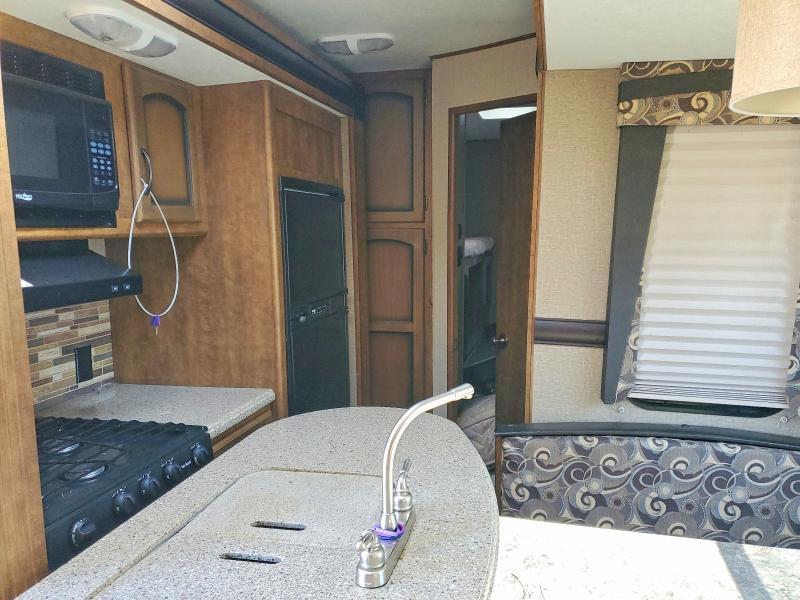 2016 Crossroads Zinger Camper