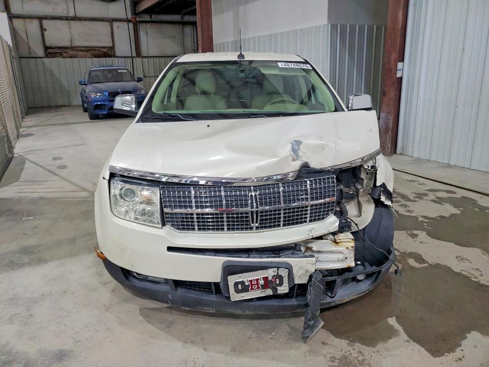 2007 Lincoln Townhouse MKX