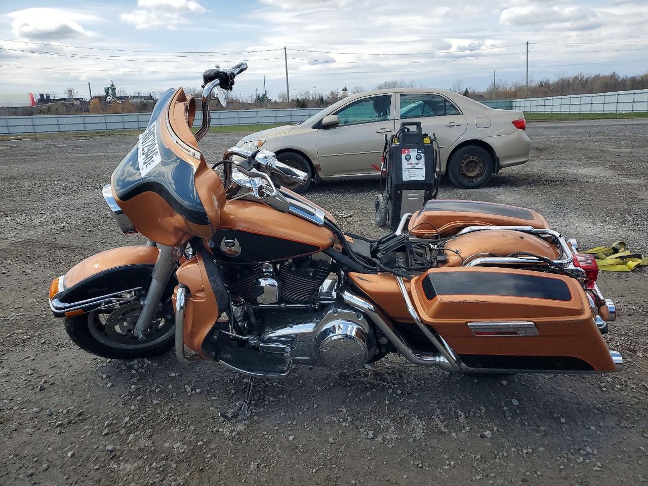 2008 Harley-Davidson Flhtcui 105TH Anniversary Edition