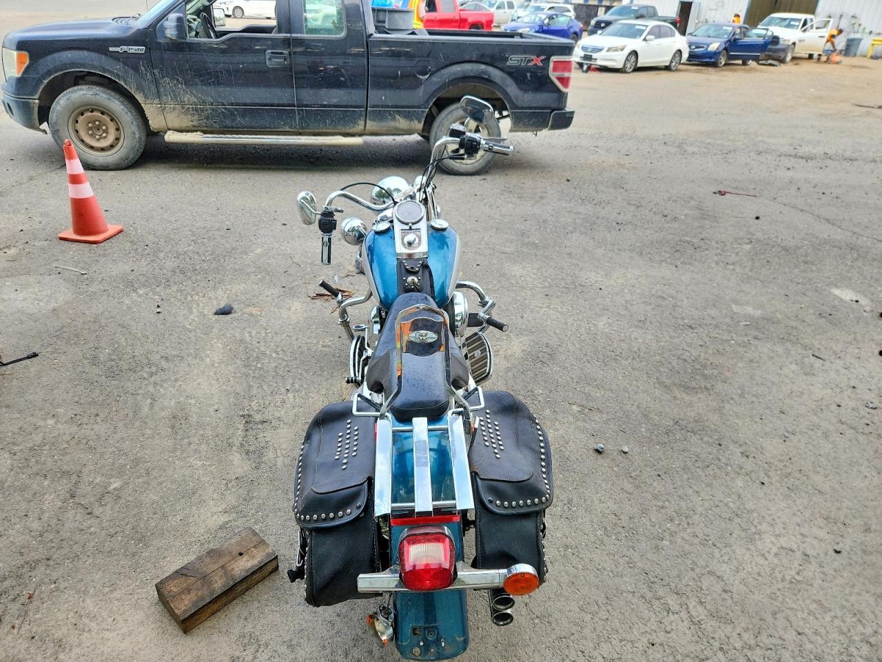 2004 Harley-Davidson Flstc