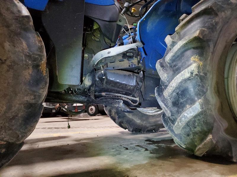 2004 Newholland 32LC Tractor