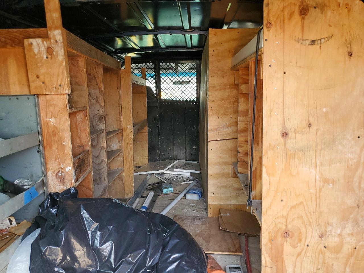 2001 Ford E350 Utility / Service Van