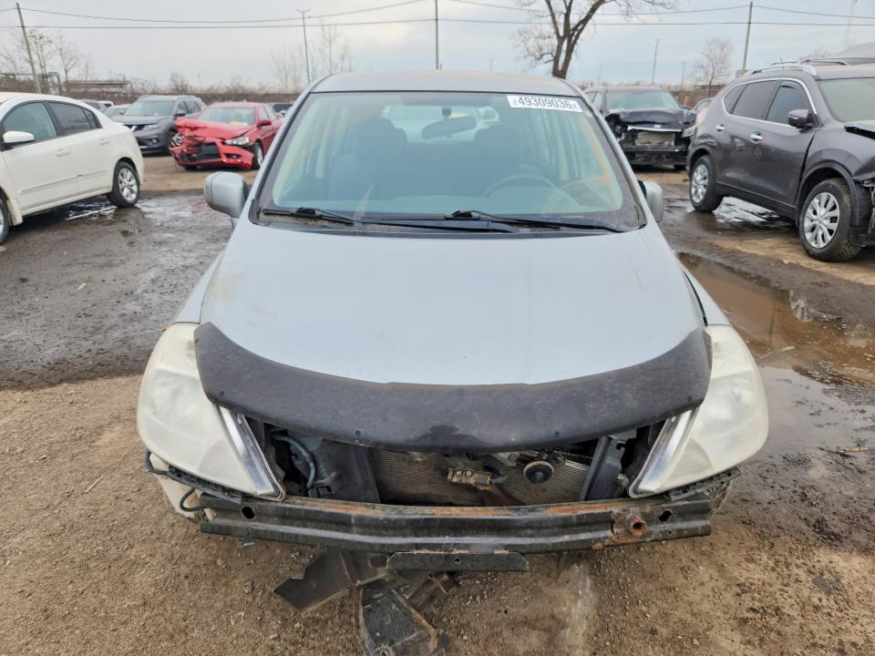 2009 Nissan Versa 1.8 s