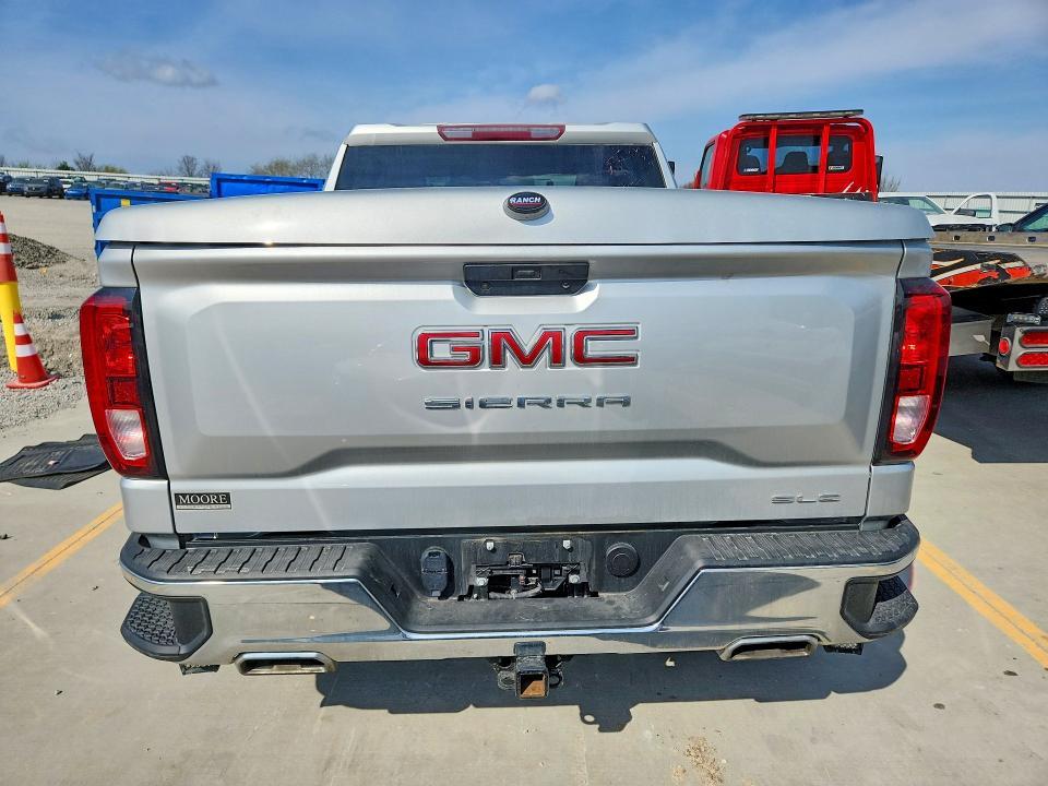 2020 GMC Sierra