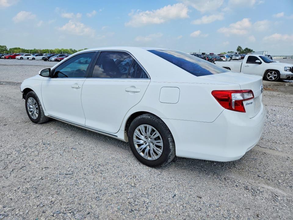 2013 Toyota Camry le
