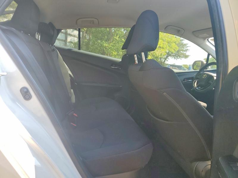 2020 Toyota Prius le