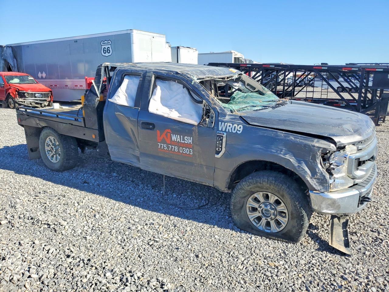 2021 Ford F250 Super Duty Flatbed Truck