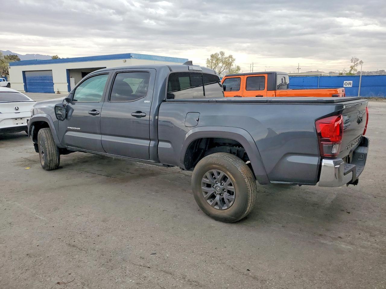 2023 Toyota Tacoma SR5 V6