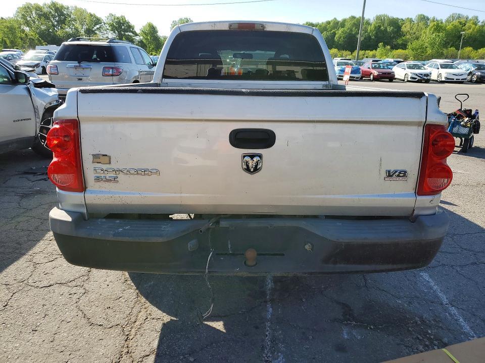 2006 Dodge Dakota Quad SLT