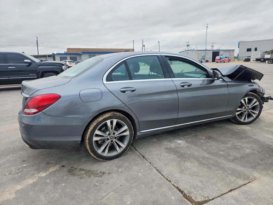 2017 Mercedes-Benz C300