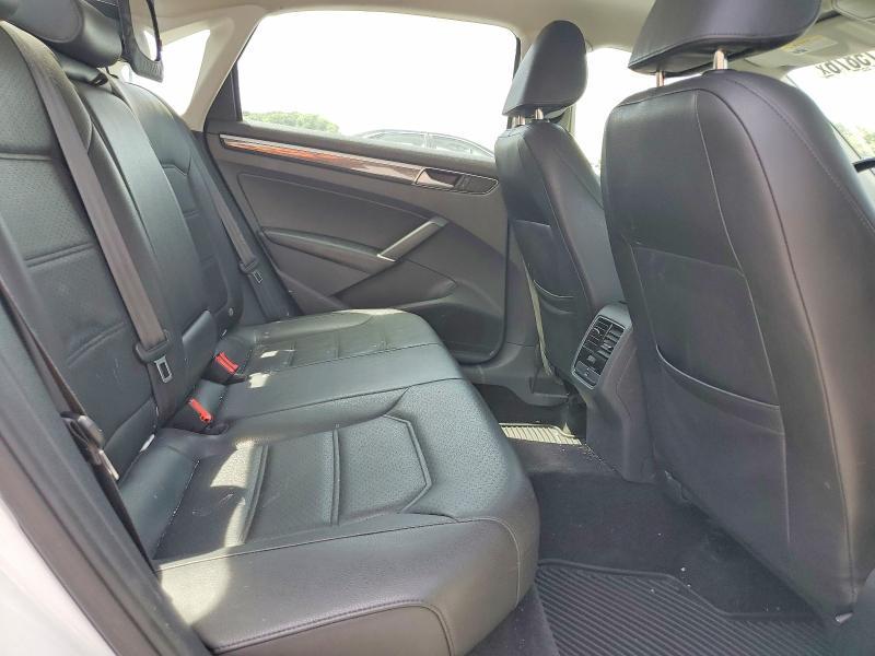 2016 Volkswagen Passat se