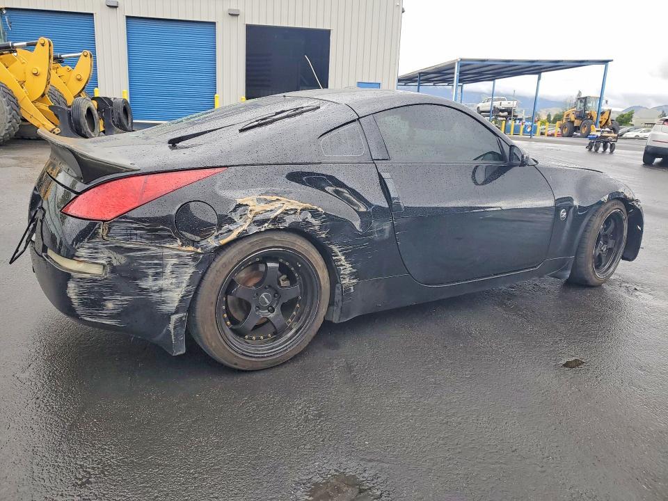 2004 Nissan 350z Coupe