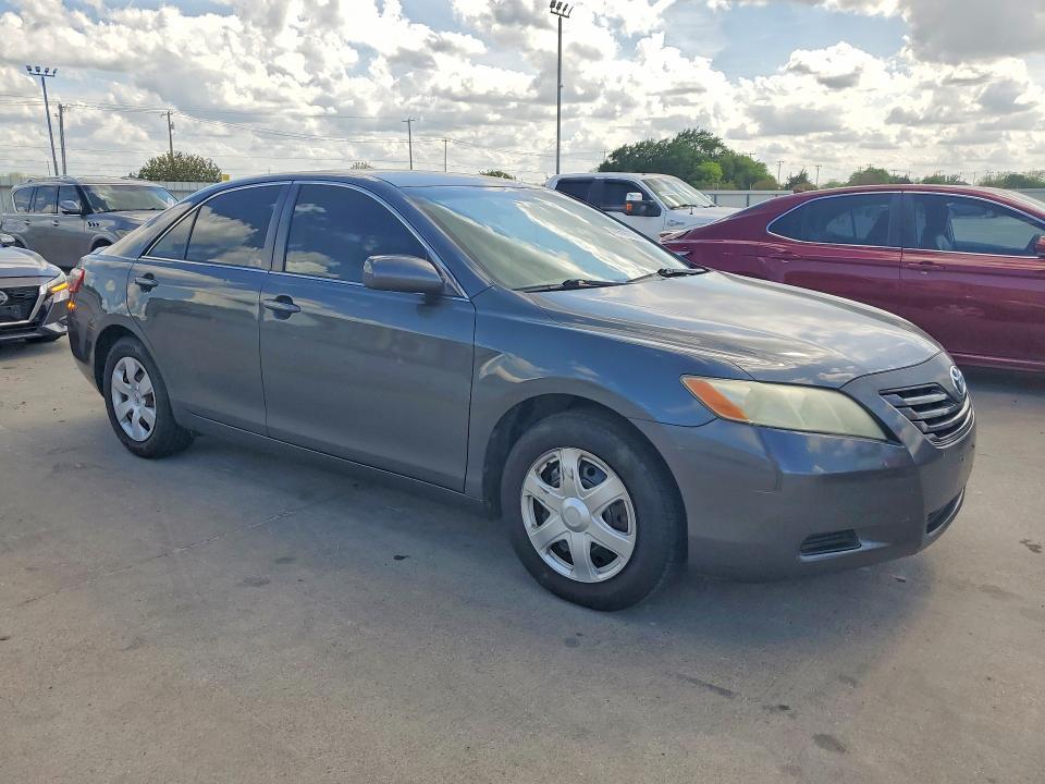 2007 Toyota Camry le