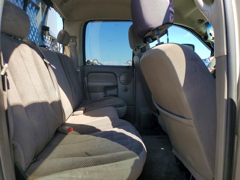 2004 Dodge RAM 2500 ST