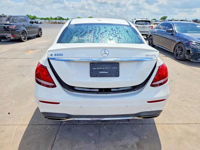 2017 Mercedes-Benz E 300 4matic